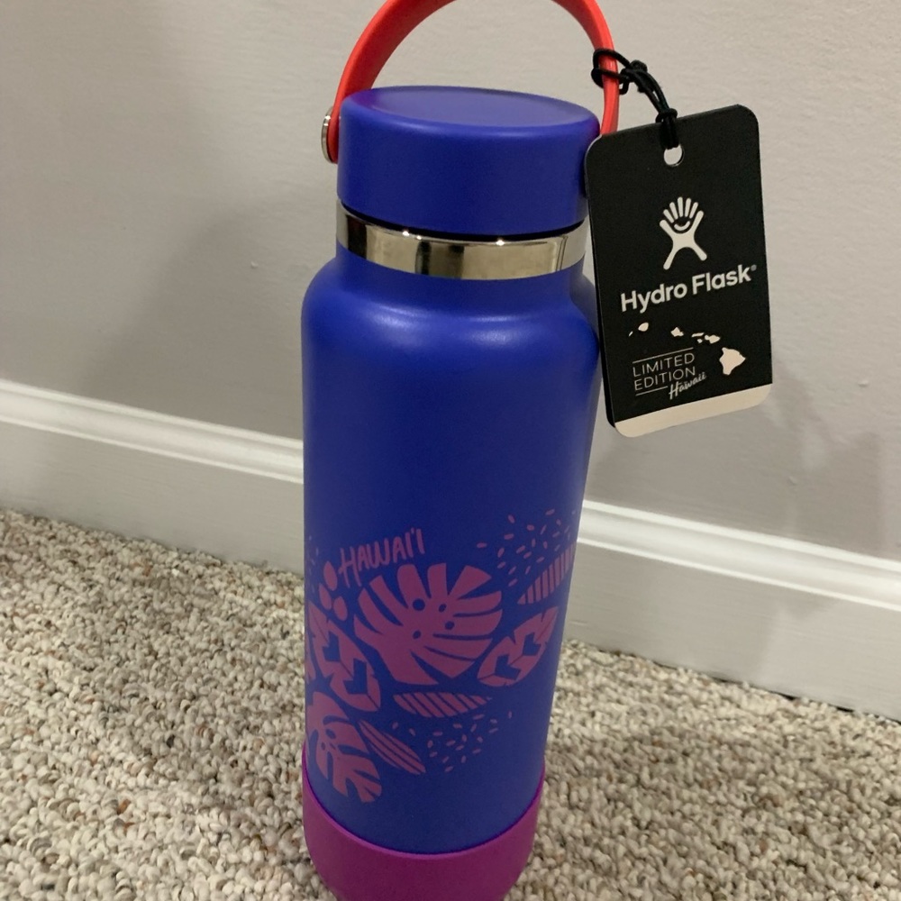 Hydro flask limited edition Hawaii Hydrangea flask 40 oz (1.19L)
